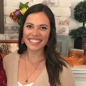 Meet your Posher, Alana